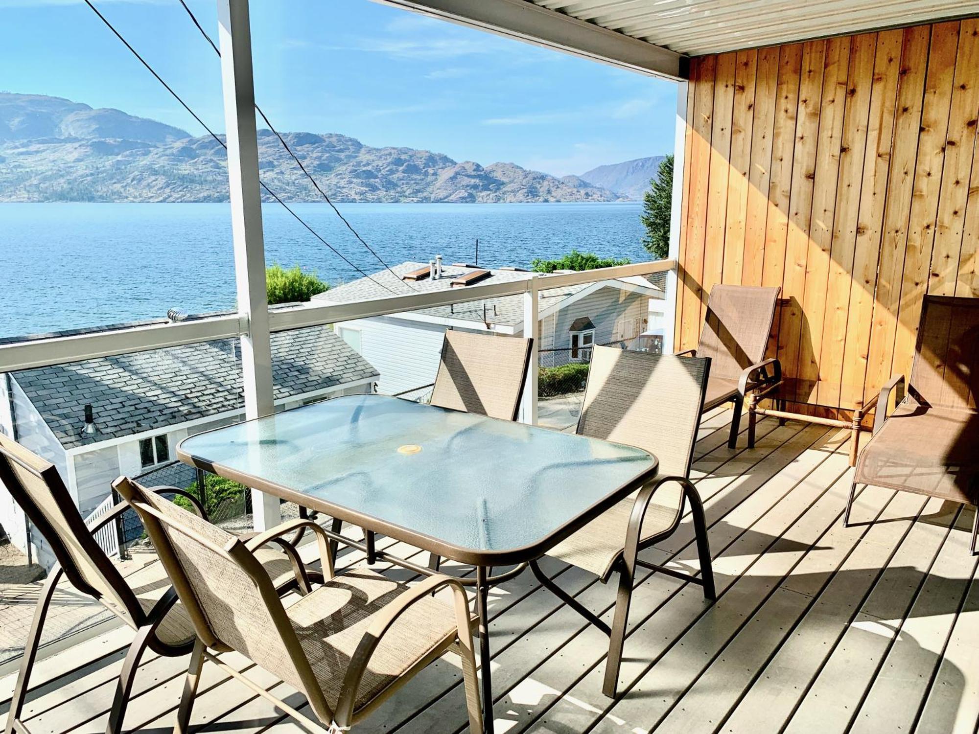Peachland Beach Resort Exteriör bild